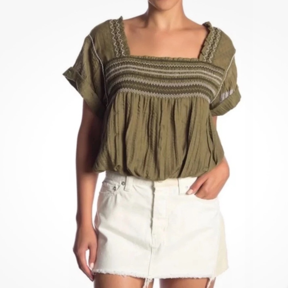 FREE PEOPLE WANDERING SKIES SMOCKED TOP EMBROIDERED BLOUSE XS